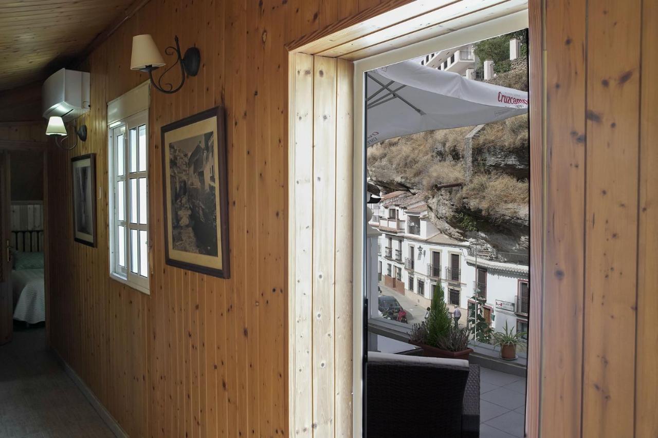 Casa Rural Las Cuevas De Setenil Setenil De Las Bodegas Екстер'єр фото
