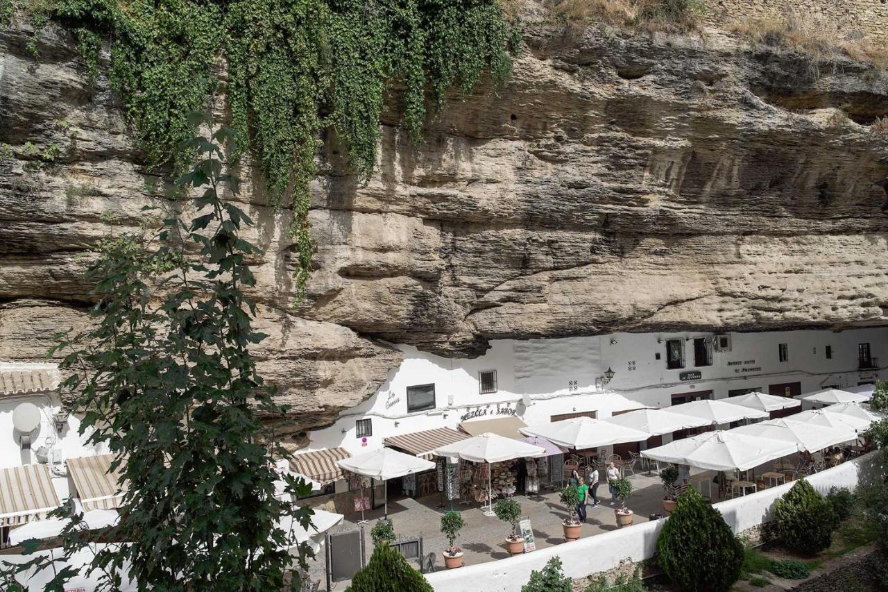 Casa Rural Las Cuevas De Setenil Setenil De Las Bodegas Екстер'єр фото